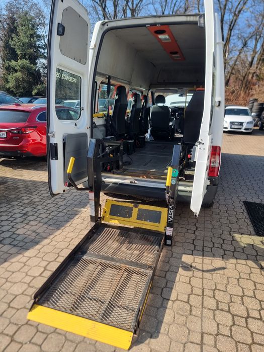 Ford Transit 2011r 2.2 TDCI Klimatyzacja **WindaDla niepełnosprawnych*