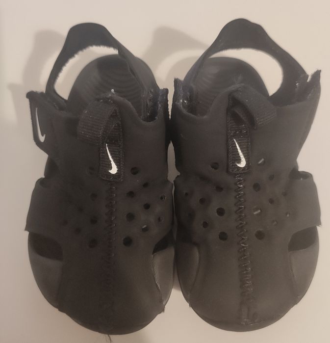 Sandálias Nike 22