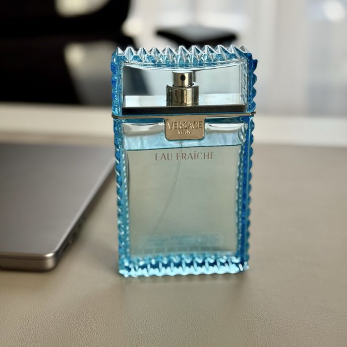 Versace Man Eau Fraîche 200 мл туалетна вода  Оригінал