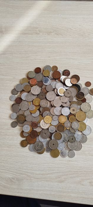 2. Zestaw monet zagranicznych 1 kg