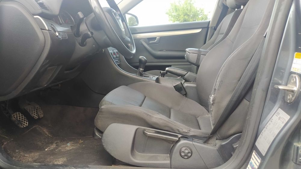 Продам Audi a4 2002р 1.9 96kw