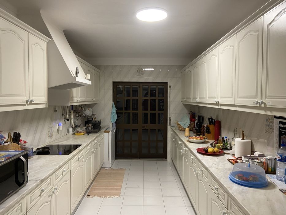 Apartamento abrange todo o primeiro piso