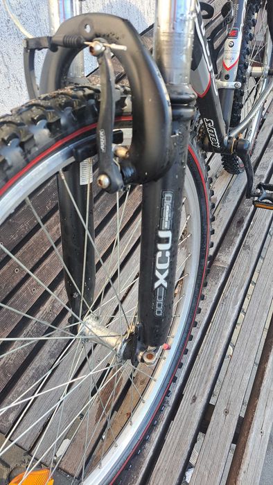 Rower górski , cross, Kellys scarpe