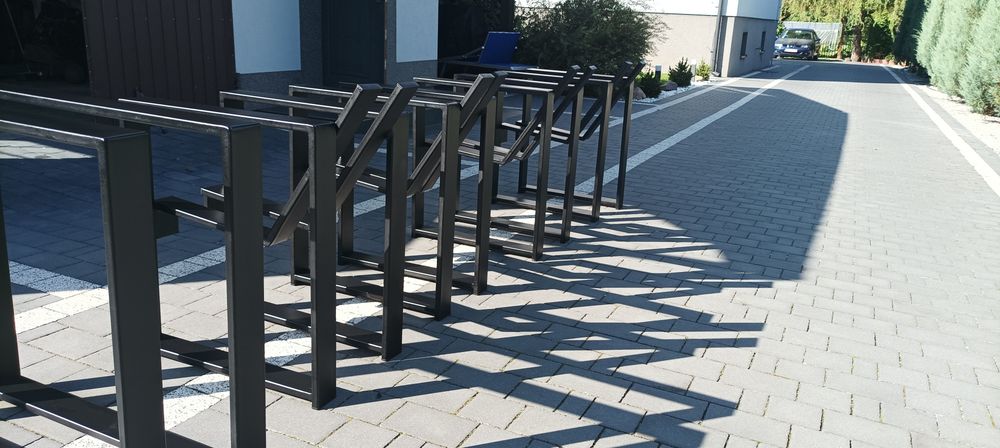 Nogi metalowe do stołu ławki
