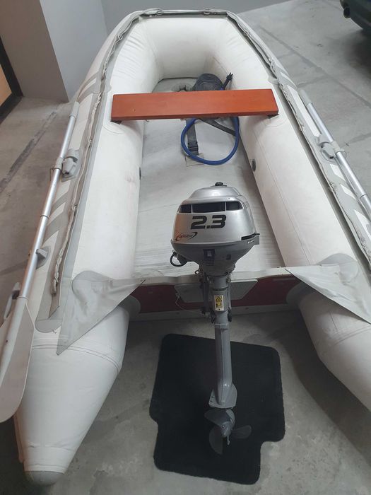 Продам  лодку Suzumar  с мотором Honda