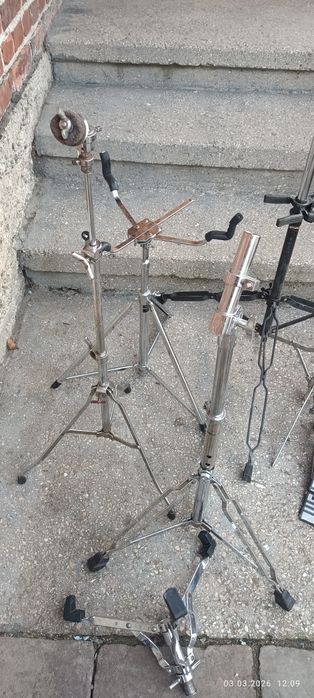 Стійки під тарілки для барабанів,педаль, Томи.