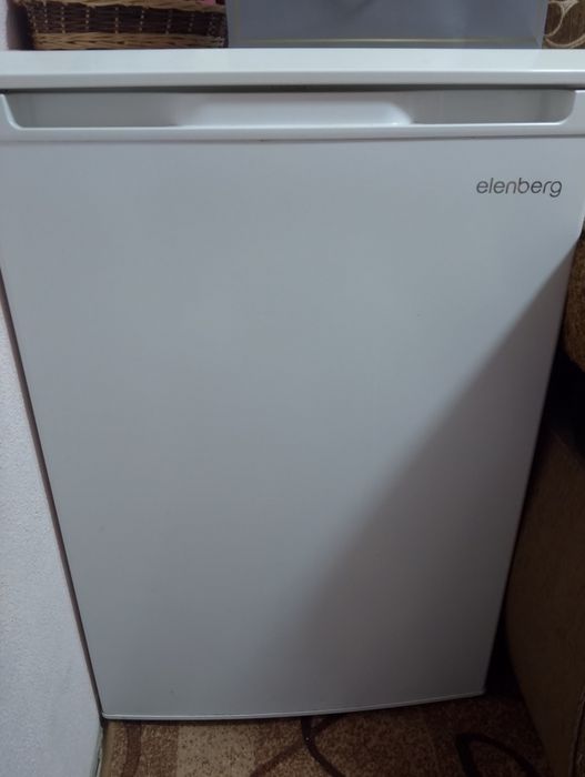 Продам б/у морозильная камера  elenbergg