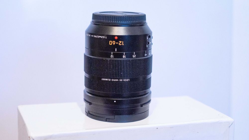 Panasonic / Leica DG Vario-Elmarit 12-60mm f/2.8-4.0 ASPH