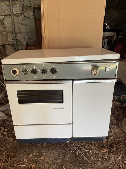 2 frigorificos + 2 fogoes ( ler descricao )