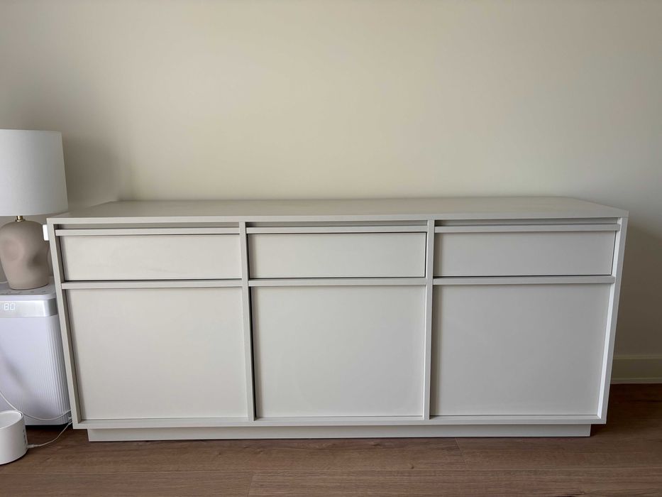 Aparador Selsey 3 portas com gavetas – 154 cm – bege acinzentado