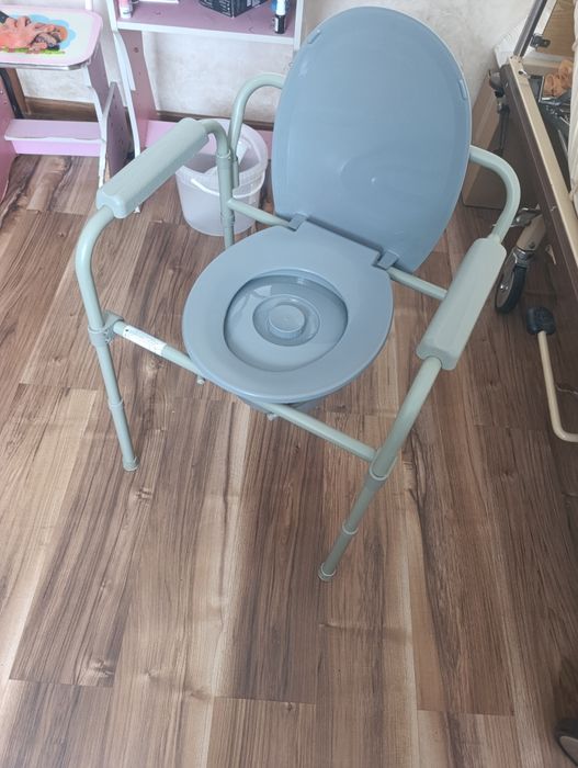 Переносний туалет