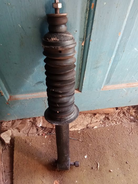 Снят с машины в рабочем состоянии.