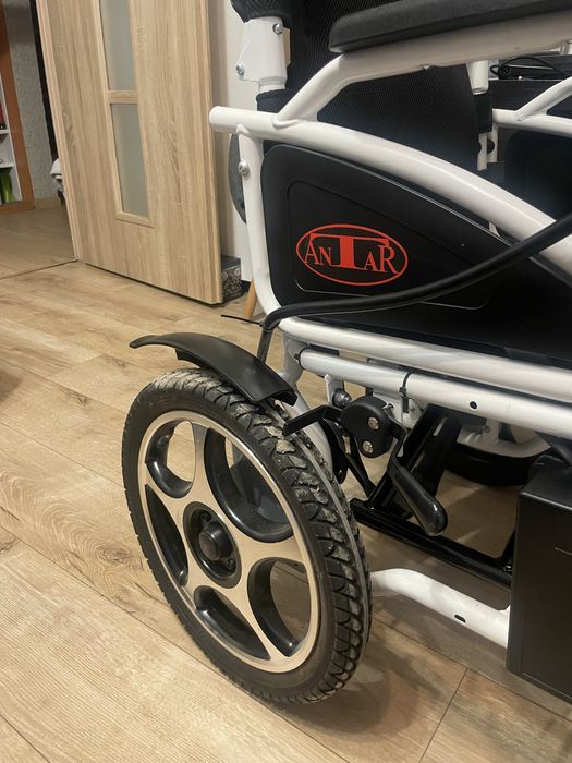 Elektryczny wózek ANTAR