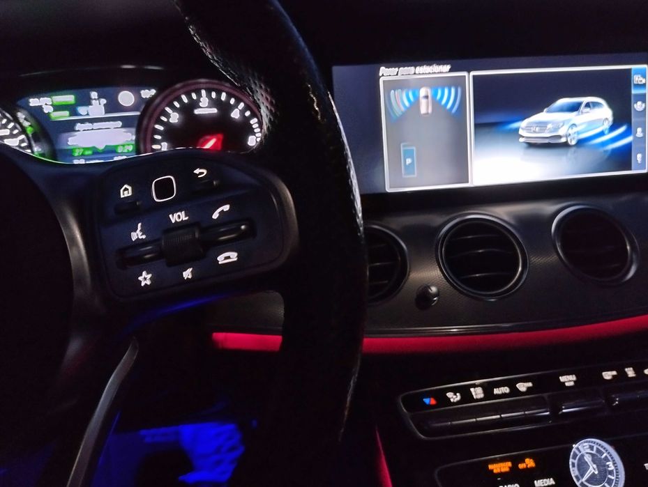 Mercedes-Benz E300de 2xAMG line