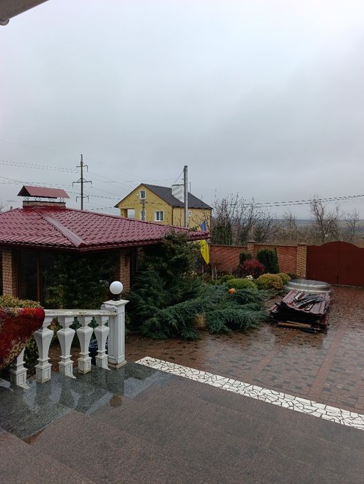 Продам будинок по вул. Ростислав Волошина, м. Рівне