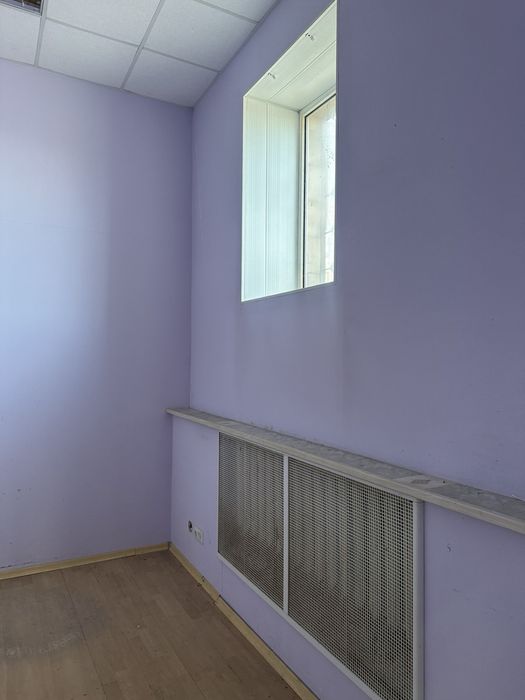 Оренда приміщення 26 кв. м та 11 кв. м