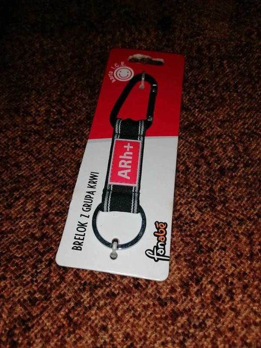 Breloczek, zawieszka z grupą krwi Arh+, Nowa