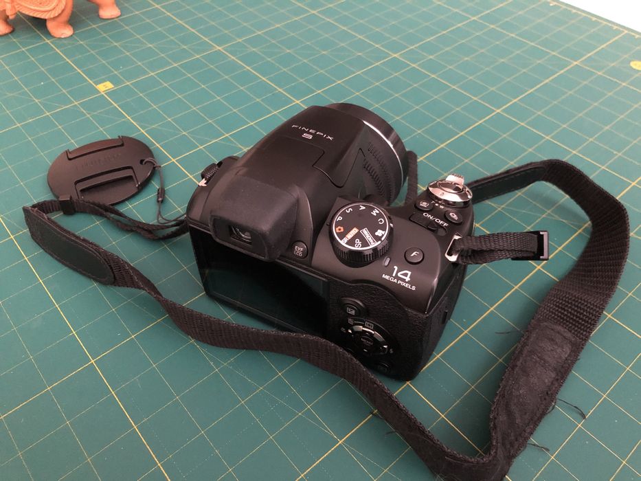 Fujifilm FinePix S4240