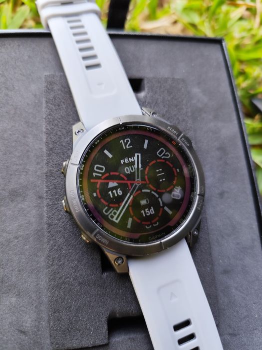 Garmin Fénix 7 Solar safira