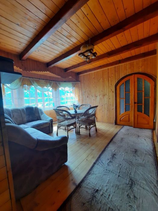 Здається будинок