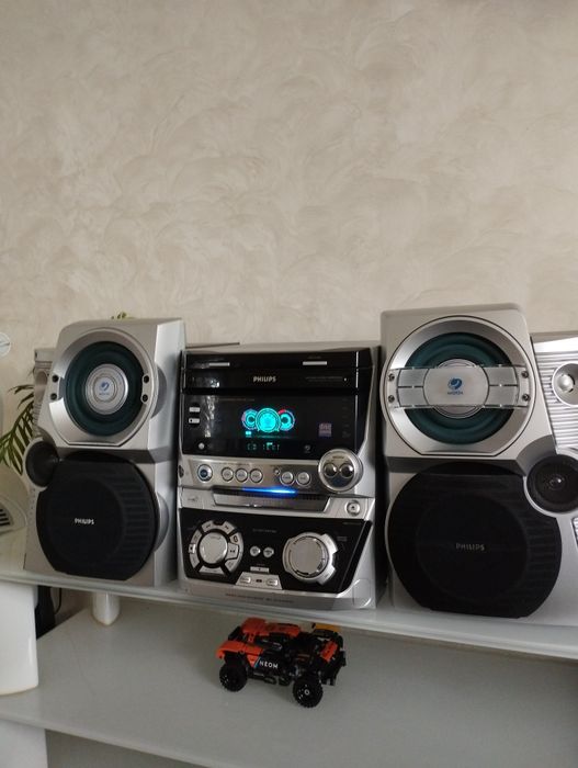 Музичний центр Philips FW-R55/22
