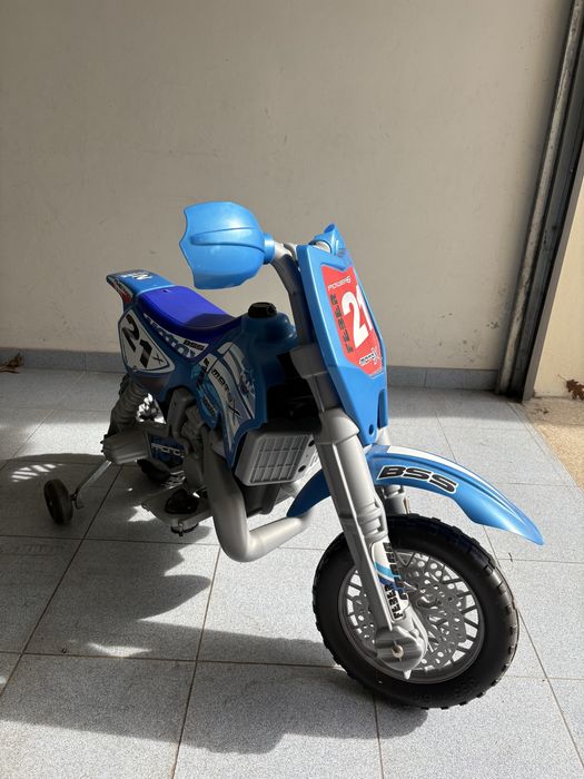 Moto eletrica de criança
