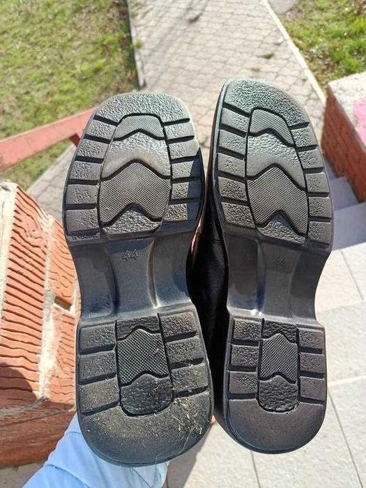 Комфортні зимові черевики Rieker