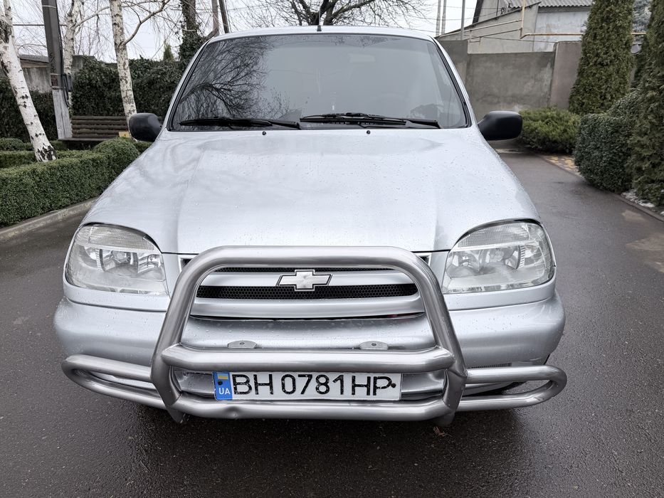 Chevrolet  Niva 4#4  1.7 г/б 2007г
