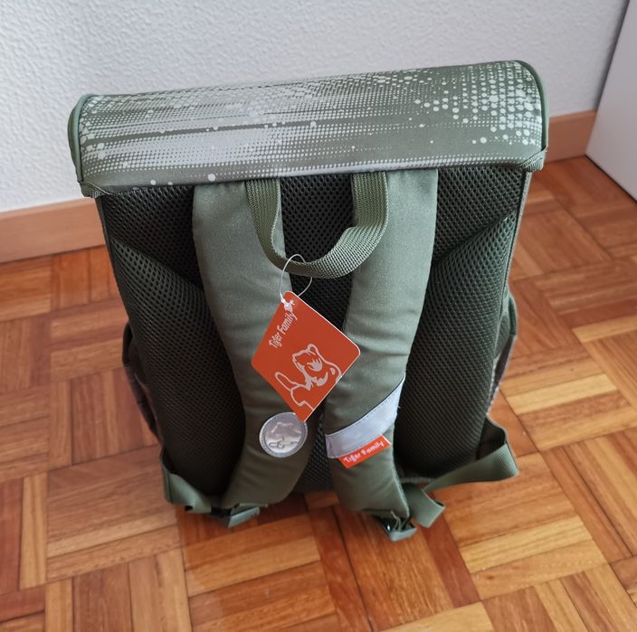 Mochilas escolares Tiger Family