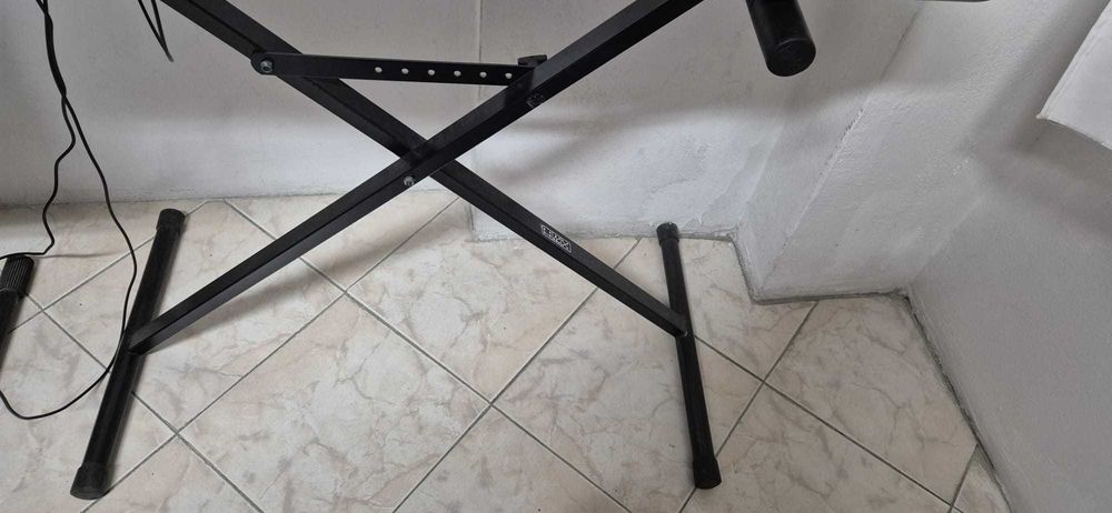 Orgão Cassio CTK 240