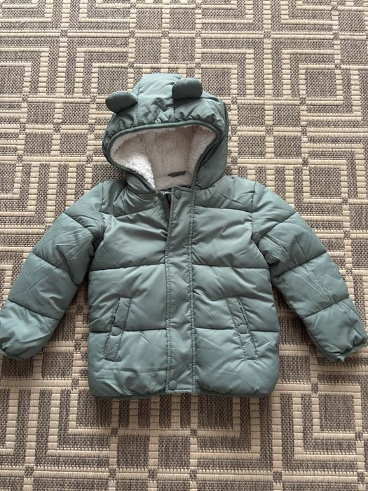 Куртки та комбінезони для малечі