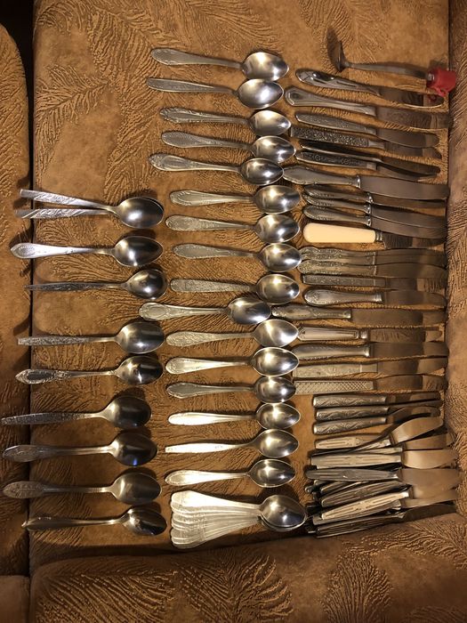 Вилки,ложки, ножи из нержавейки. Времён СССР.