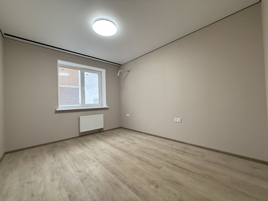 Продаж новоі квартири 40 м2 з ремонтом, кухнею,гардеробною, Софіівська Борщагівка