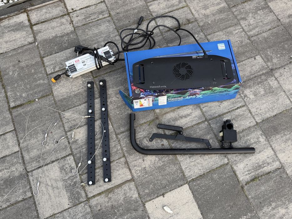 Lampa LED Kessil AP9X + zawiesia, akwarium morskie
