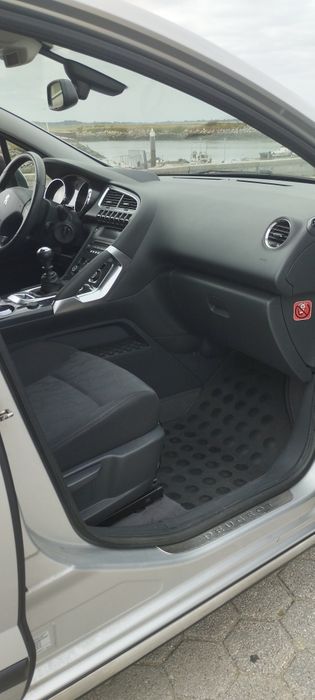 Vendo Peugeot 3008 Sport (07/2011)- 1.6 HDi / 115cv