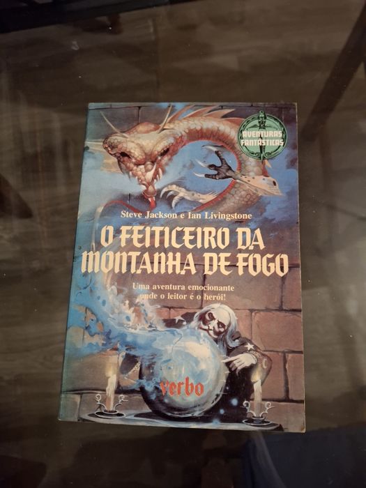 O Feiticeiro da Montanha de Fogo - Livro