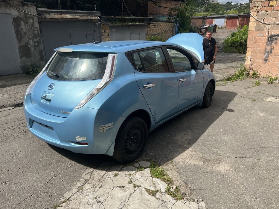 Разборка Ниссан Лиф ШРОТ, Nissan Leaf Авторазборка