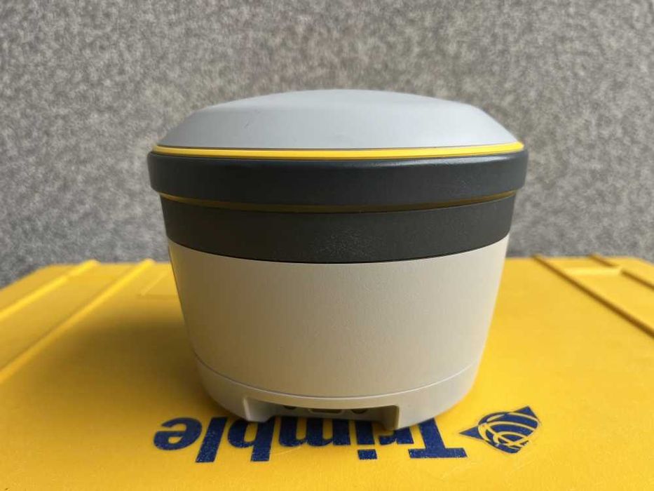 Odbiornik GPS Trimble R2