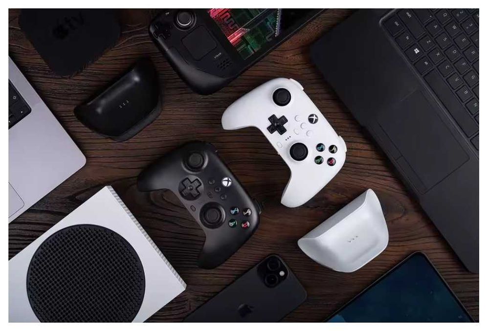 Геймпад 8Bitdo Ultimate 3 White/Black + Док-станція
