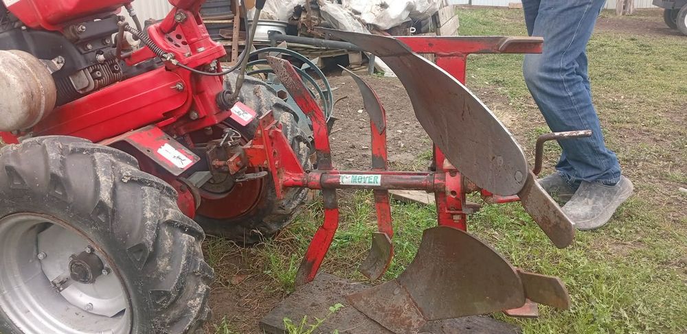 Мотоблок Brumit Italia 10kc бензин 2.Т