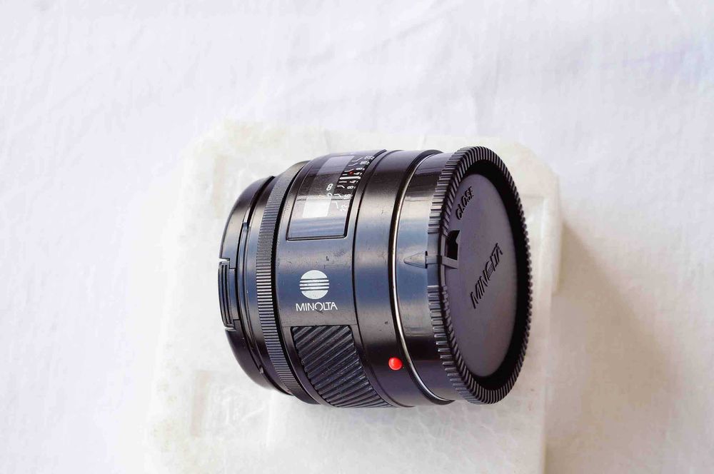 Minolta AF 24 /2.8 do Sony Alfa ładna