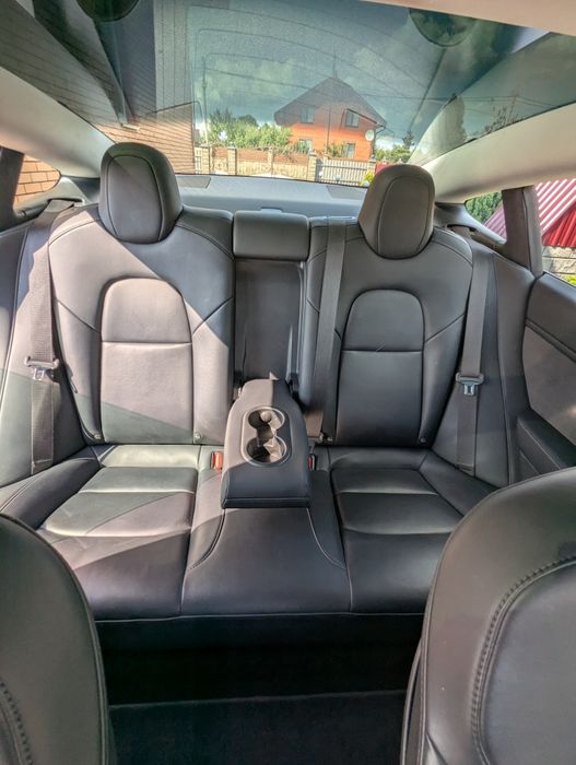 Tesla Model 3 performance 2020