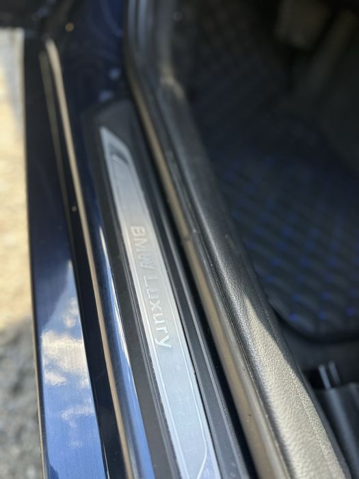 BMW F30 328i Luxury Line