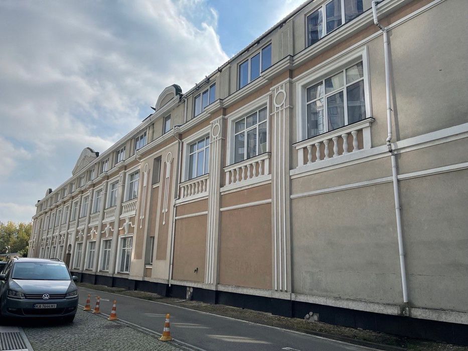 Комерційна нерухомість за адресою вул. Перемоги (площа 4947,1 м²) - Atlanta.ua - фото 2