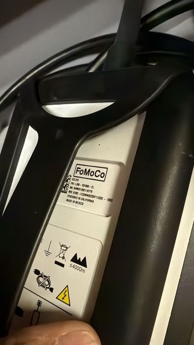 Carregador auto de uso domestico