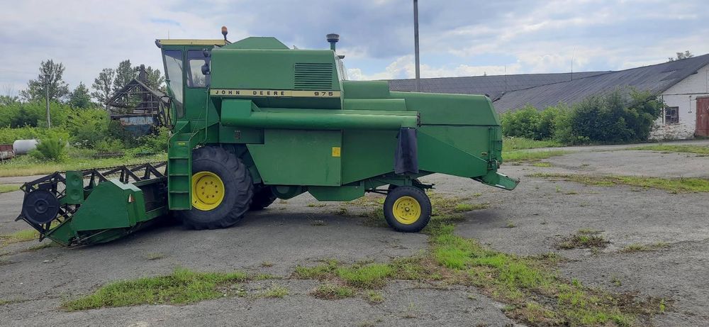 Комбаїн John deere 975
