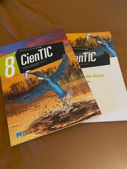 Livro escolar de Ciências, 8º ano Cientic