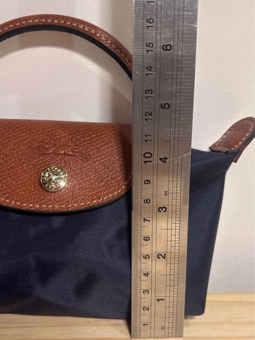 Malinha da Longchamp