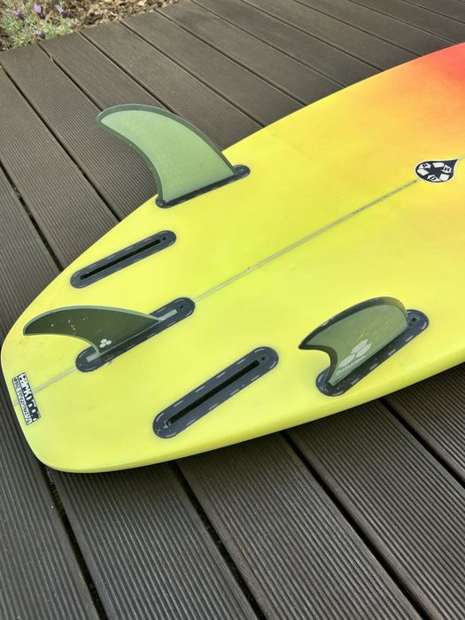 Prancha de Surf Backdoor 5’9