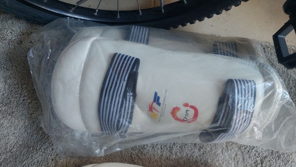 Caneleiras de Taekwondo -World  Taekwondo Federation Recognized - SMA